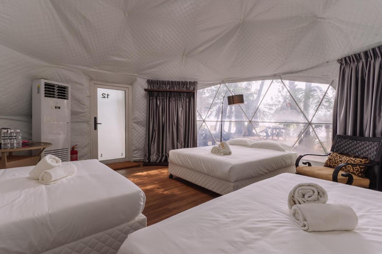 Roxy Telok Serabang Lodge